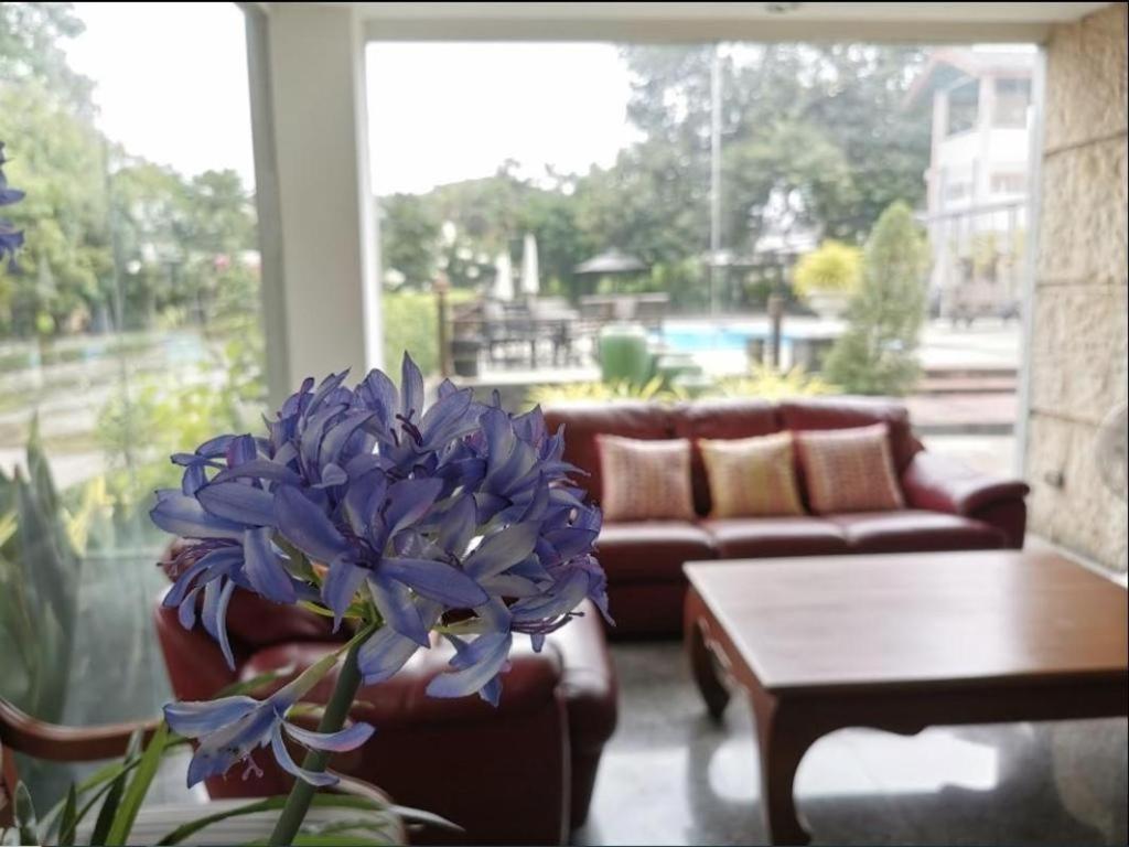The Park Hotel Патая Екстериор снимка