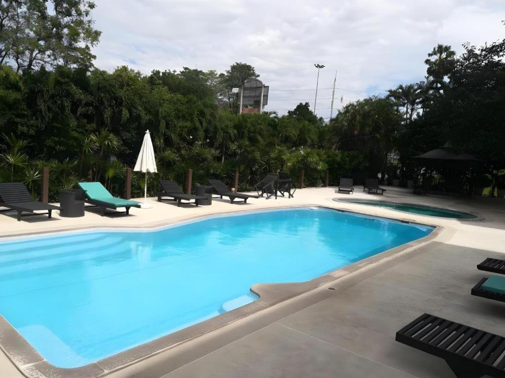 The Park Hotel Патая Екстериор снимка